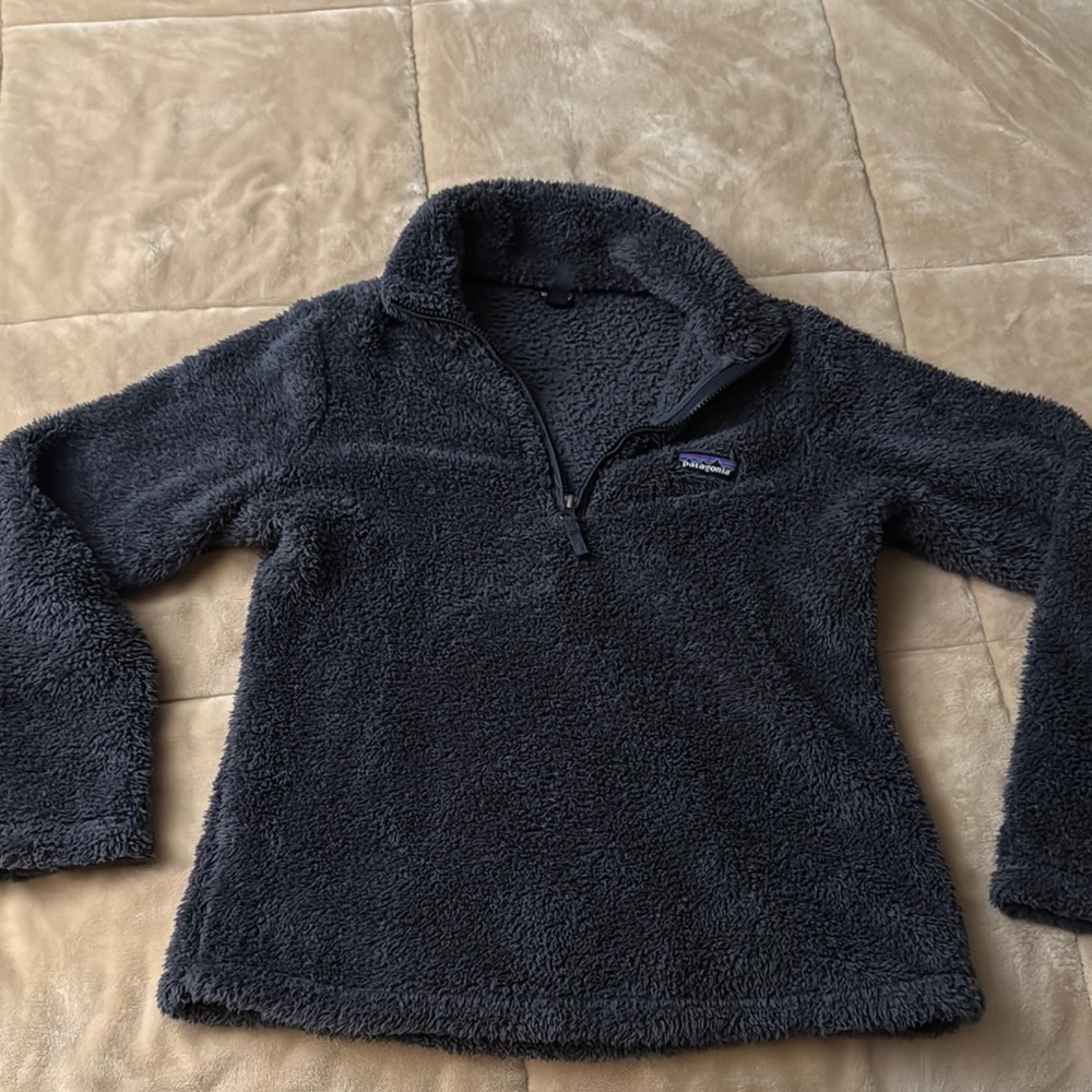 Patagonia Women’s  Gray Fleece Pullover - Medium
